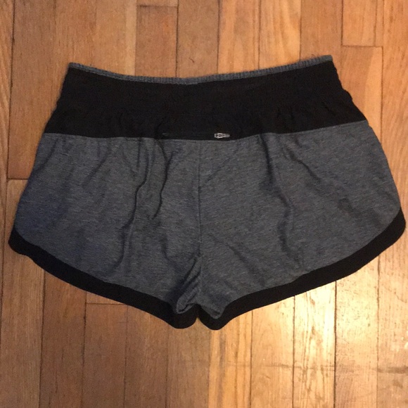 Champion work out shorts - Picture 3 of 5